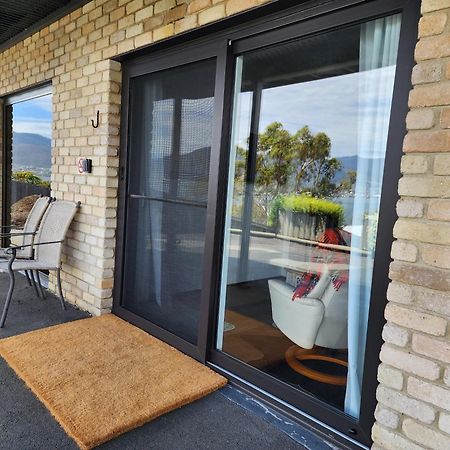 Waterfront Abode - 2 Bedrooms Hobart Exterior photo